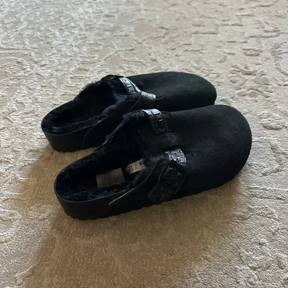 boston shearling birkenstocks - Picture 2 of 4